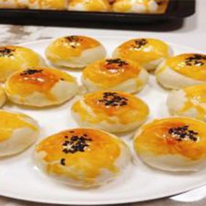 Egg yolk pastry